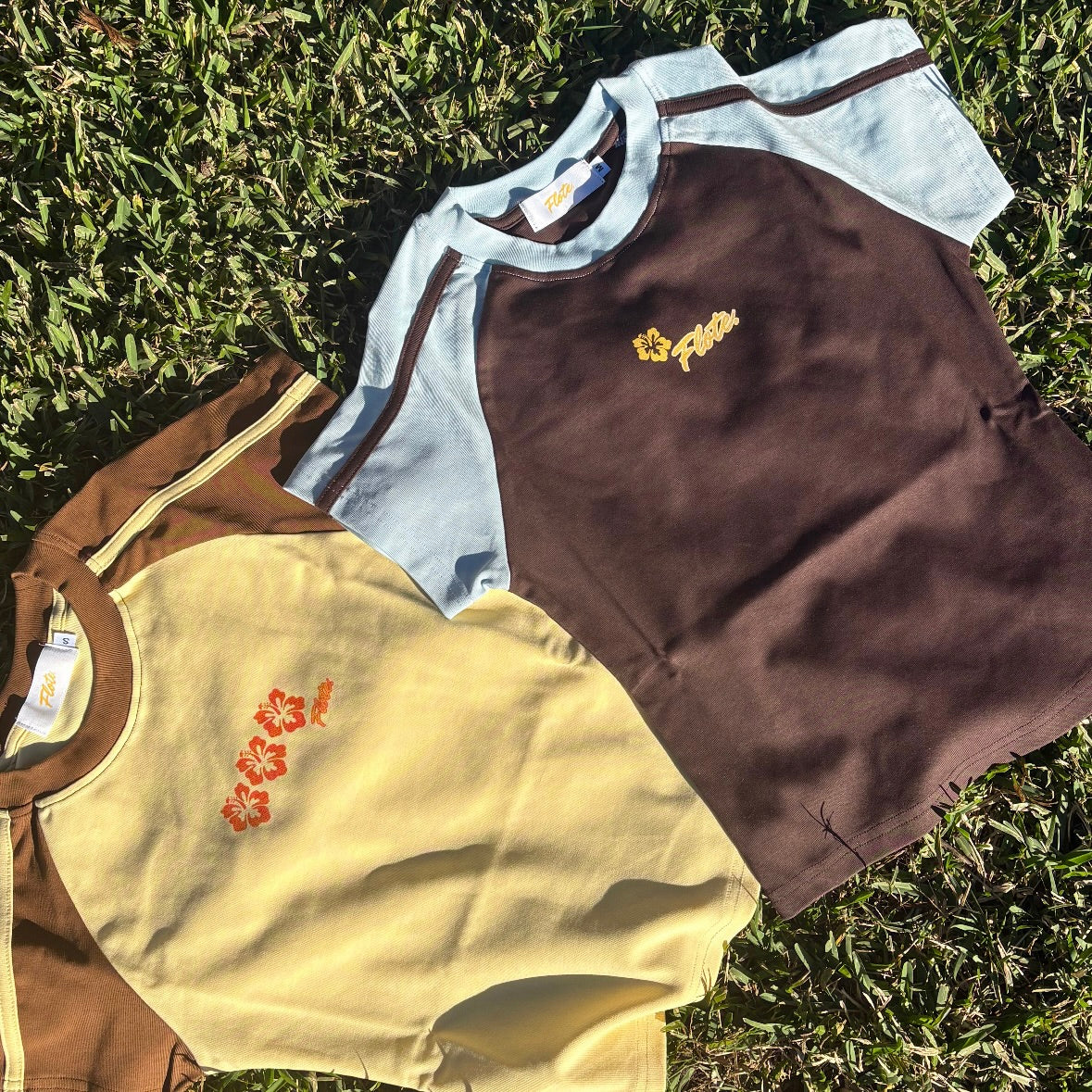 Retro Hibiscus Raglan Tee